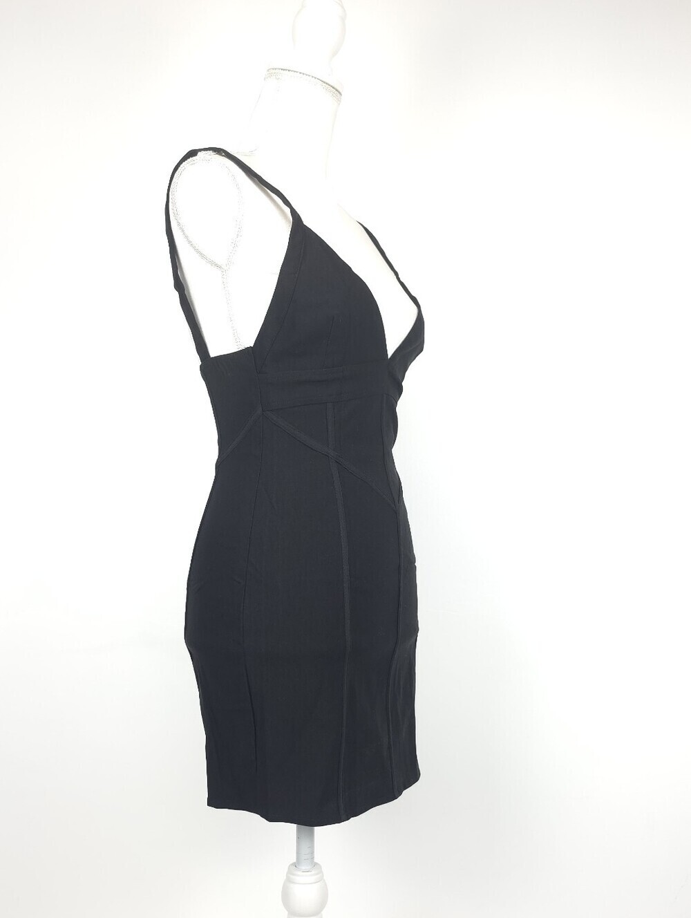 NWT Motel Rocks Rindani Black Fitted V-Neck Mini Dress Size Medium - Picture 3 of 7